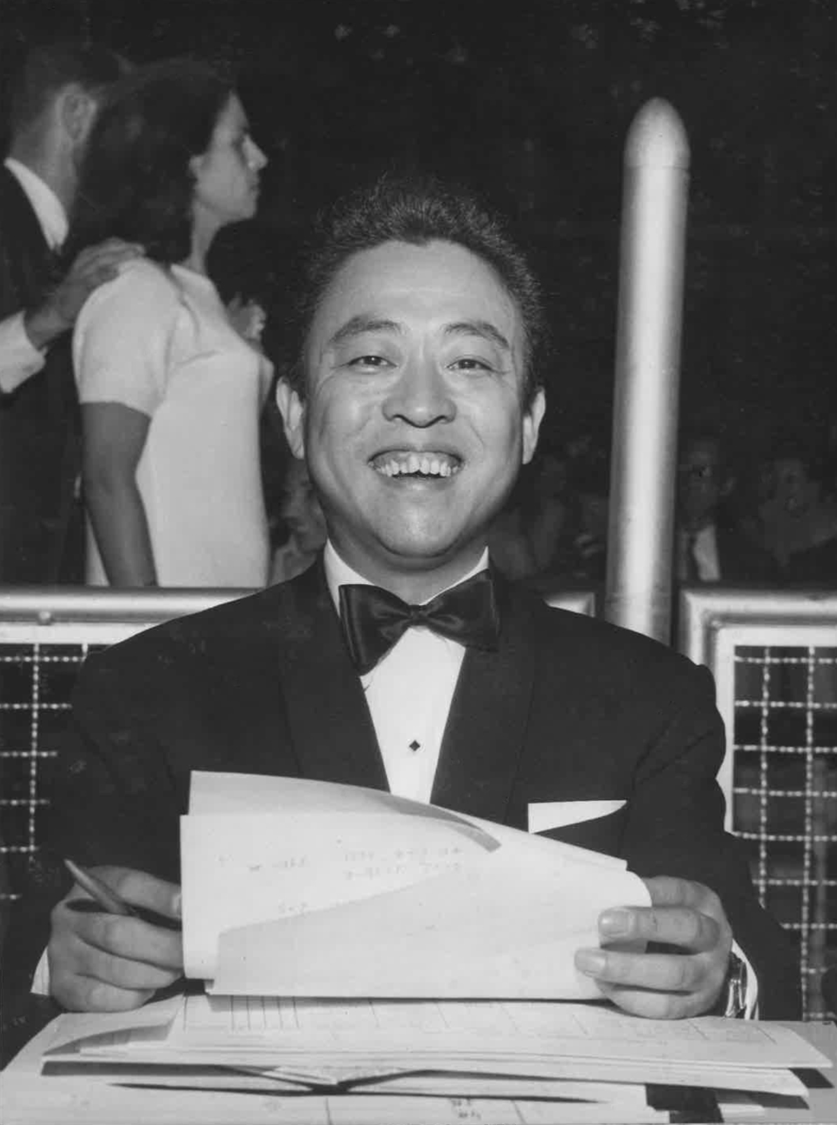 中村八大